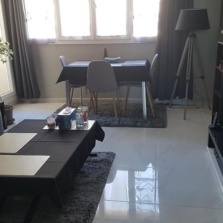 Appartement F3 ブザンソン エクステリア 写真
