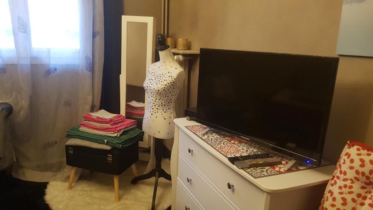Appartement F3 ブザンソン エクステリア 写真