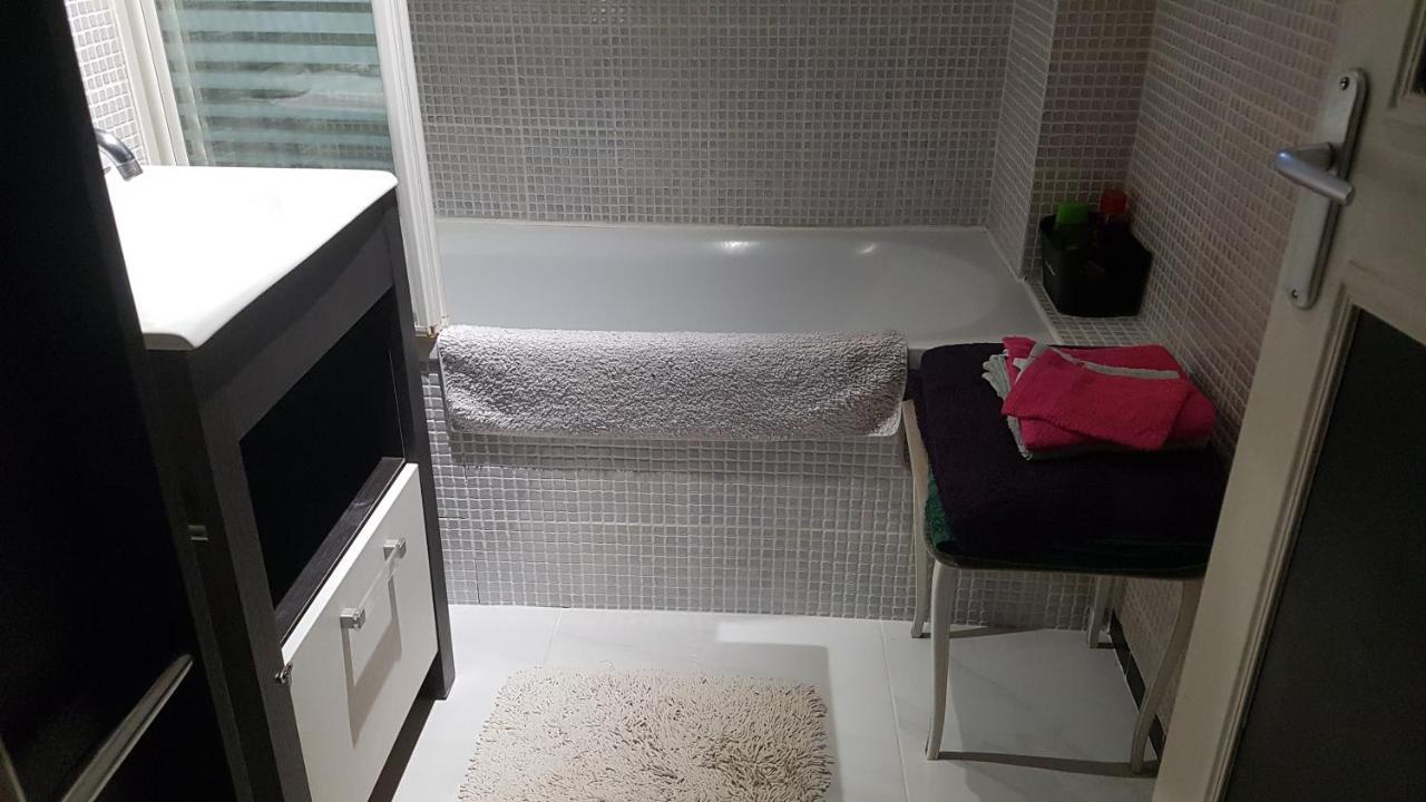 Appartement F3 ブザンソン エクステリア 写真
